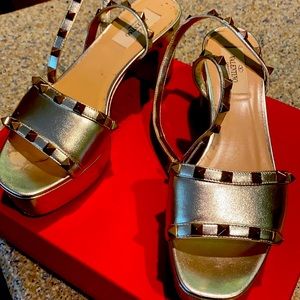 Valentino platform sandals. Worn once!  Very comfortable! Size 38 1/2.
